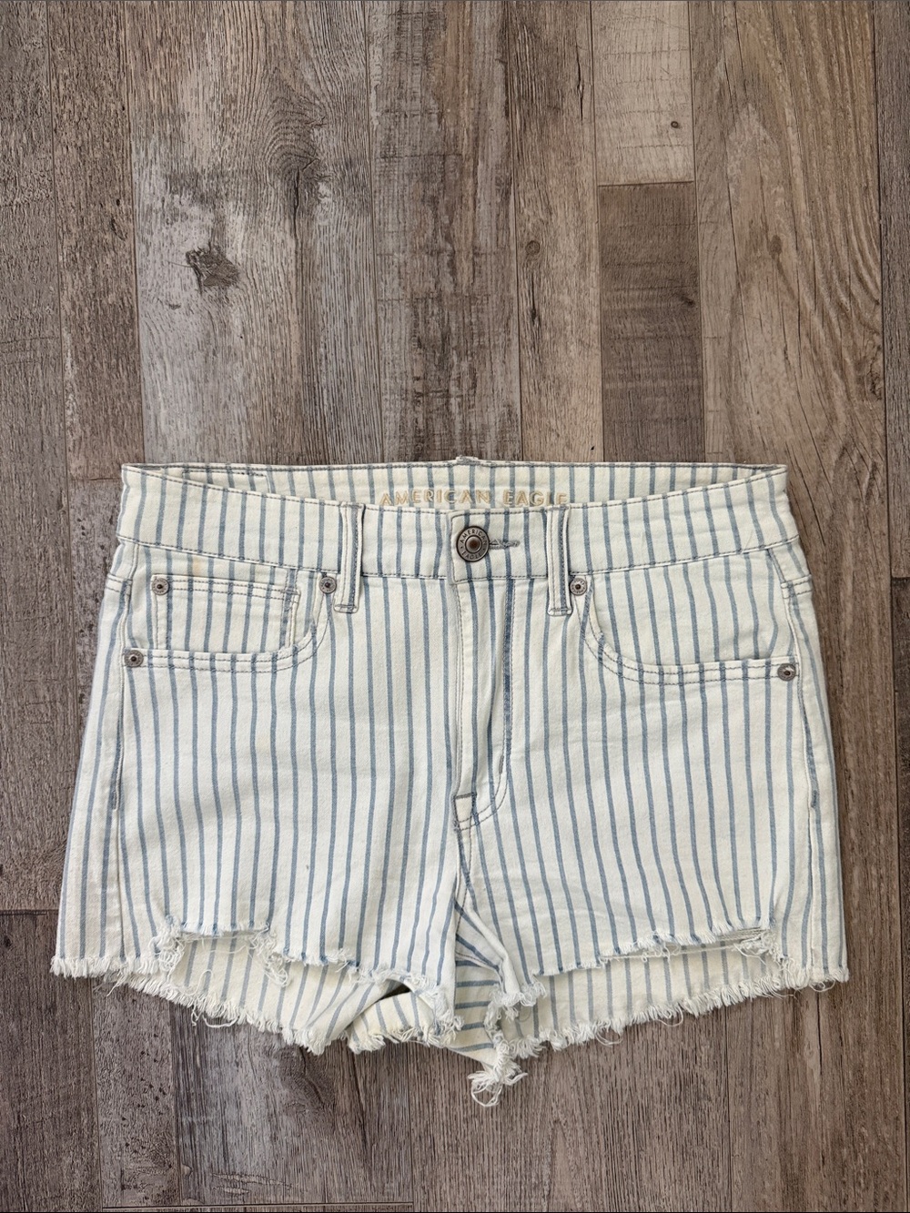 American Eagle Outfitters NWT Cream with Blue Stripe Denim Cutoff Jean Shorts